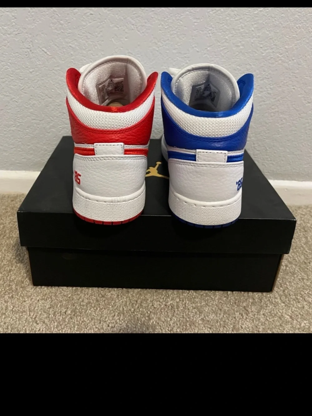 Air Jordan 1 Mid SE 85 DH0200-100 Size 4.5Y